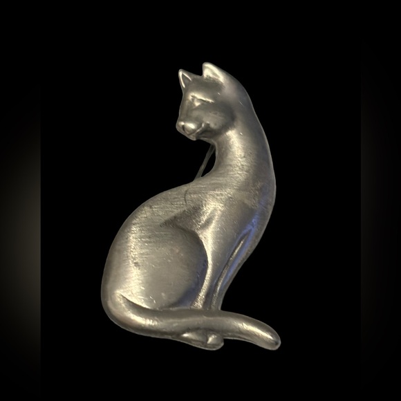 Very Rare Pewter Sitting Cat Pin Brooch - Picture 1 of 5